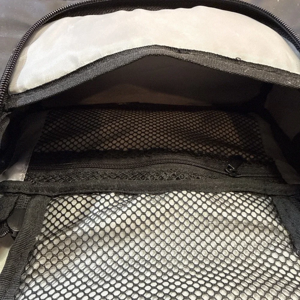 totes. Hanging Travel Toiletry Bag Organizer Black Gray Dopp Kit Cosmetics Case